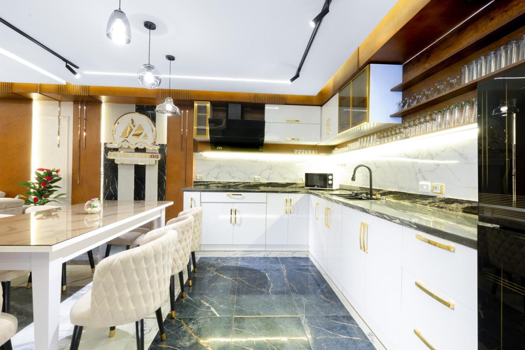 Piccolo Mondo Boutique Hotel Nazlet el-Sisi Bagian luar foto
